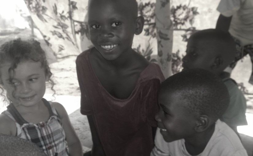 Kids Love The&nbsp;Camera!